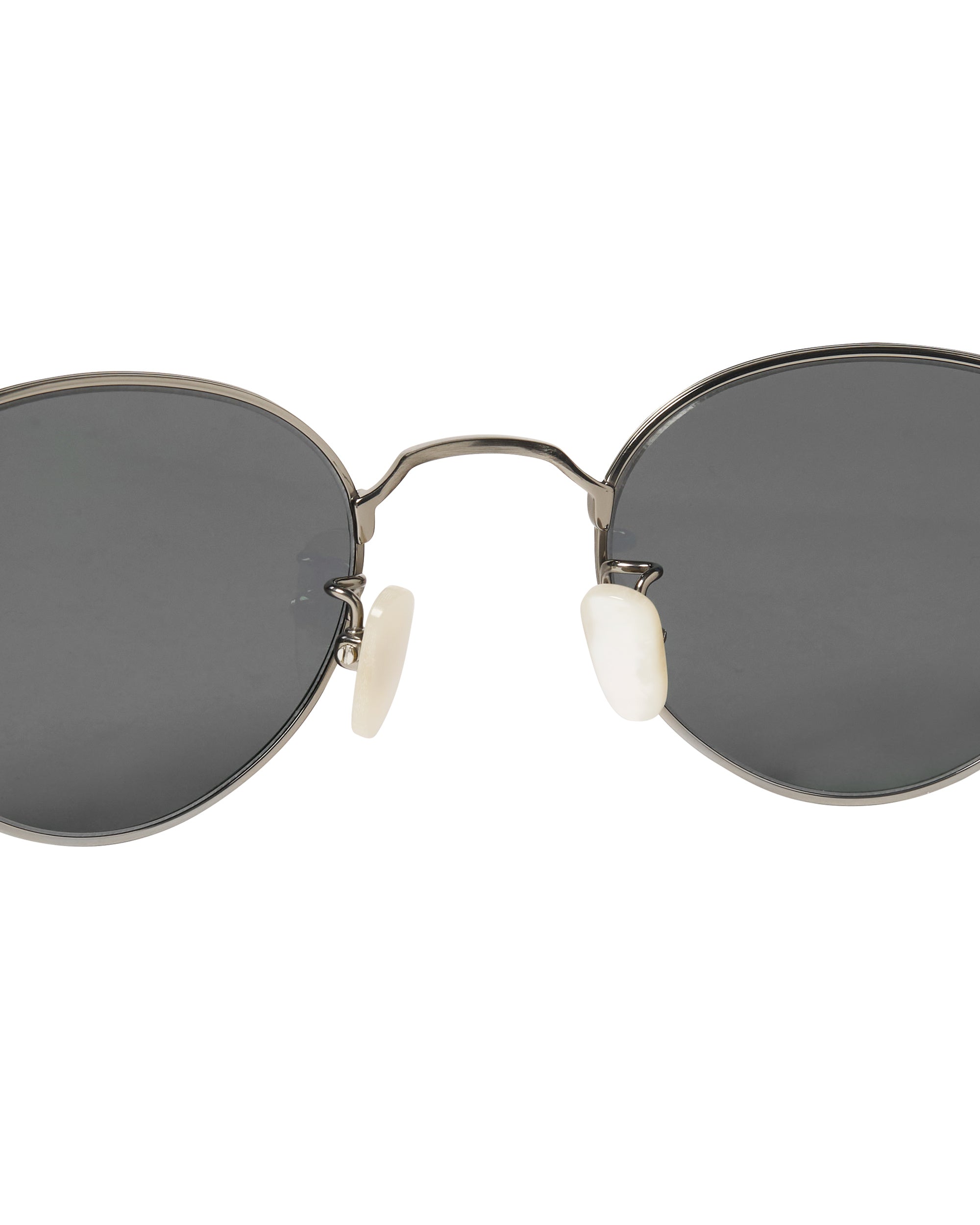 Gunton - Silver (Dark Grey)