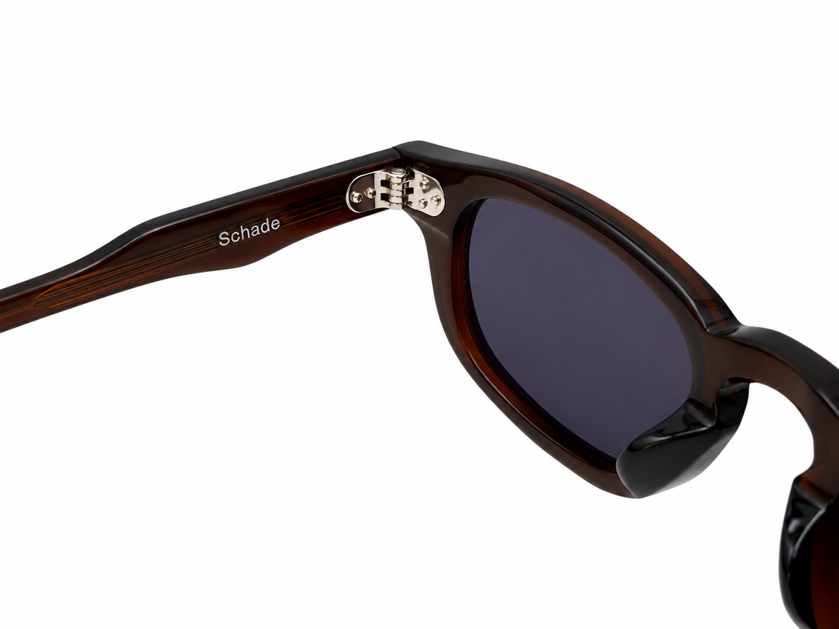 Schade - Brown